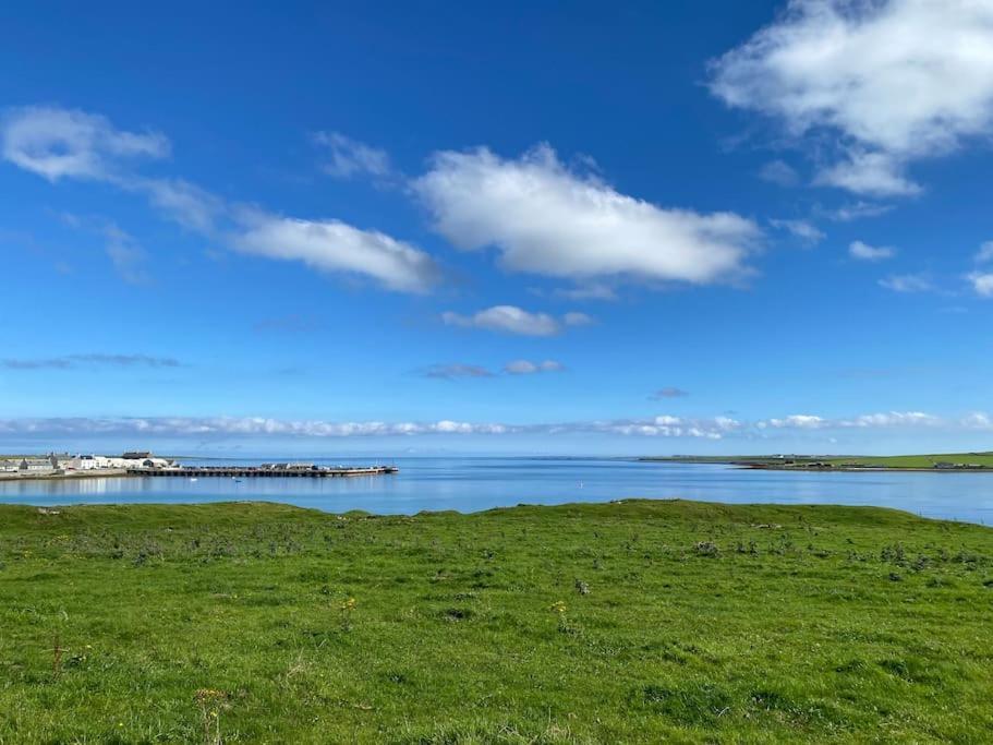 2 Bedroom House Overlooking Pierowall Bay, Westray Exterior foto